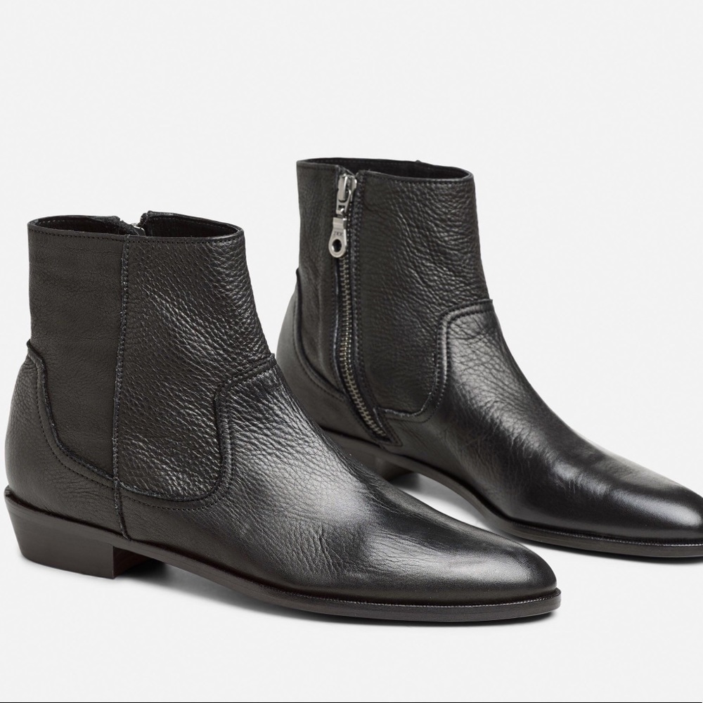 Modern Vice 100% leather boot new in box